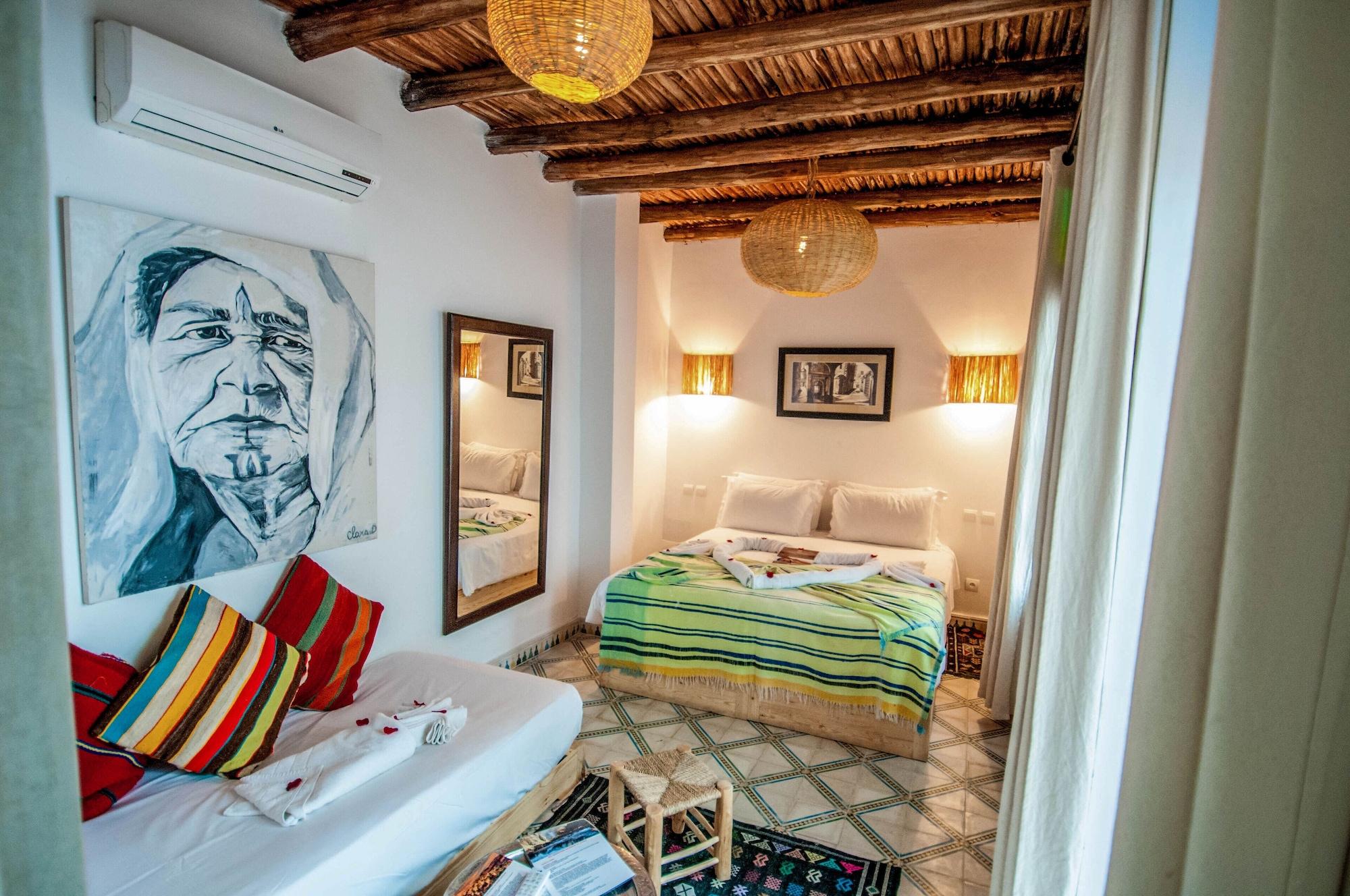 Almeria Hotel&spa Riad 4*