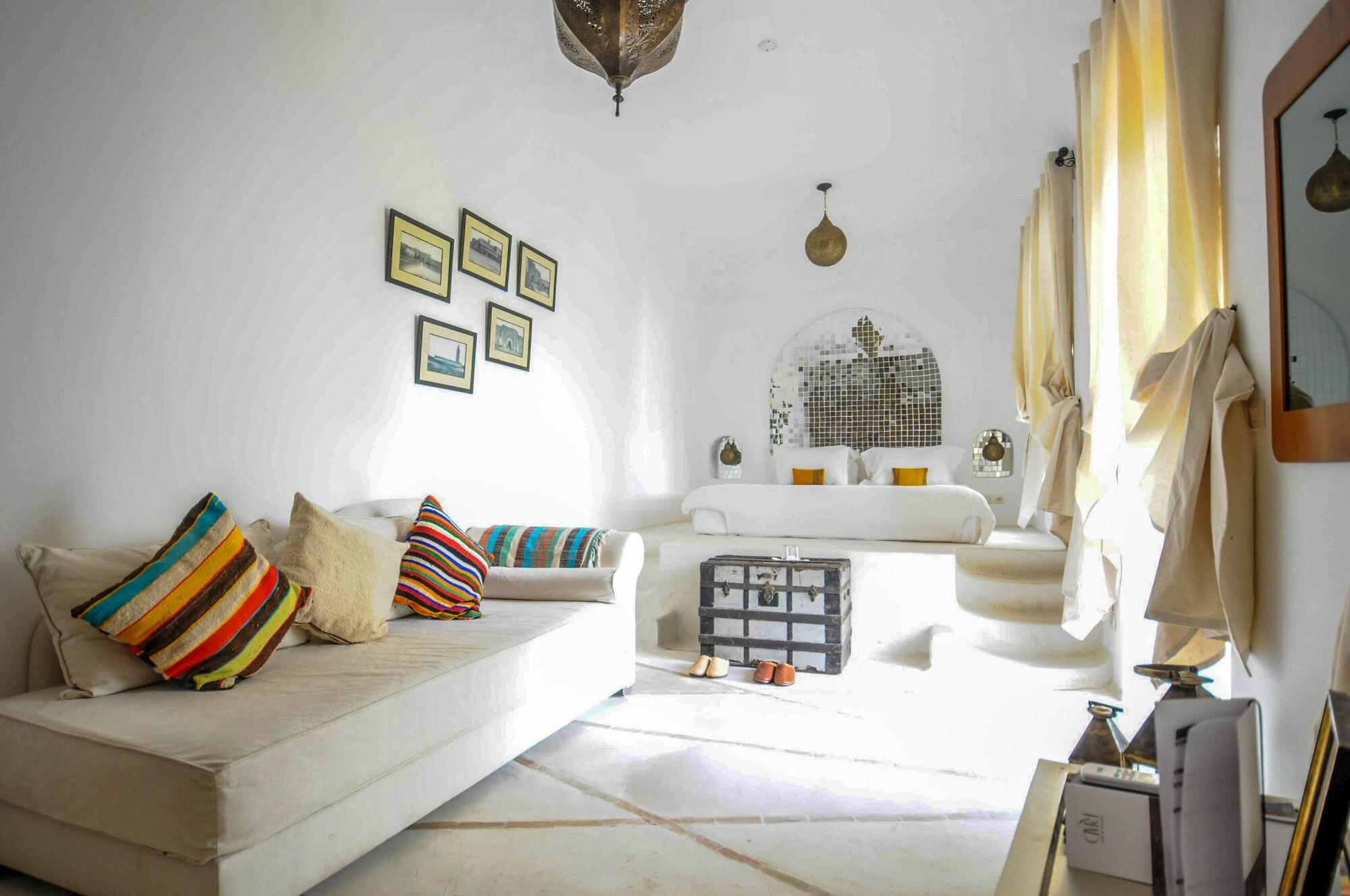 Riad Almeria Hotel&spa 4*