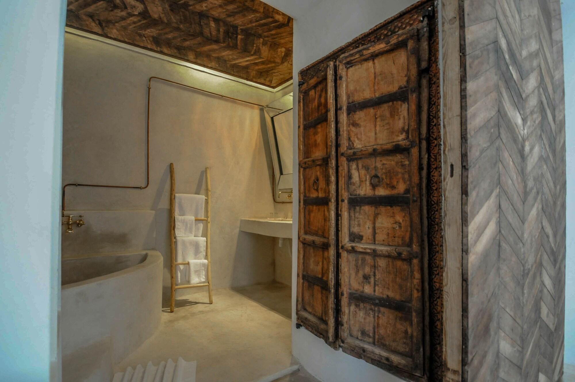 Almeria Hotel&spa Riad